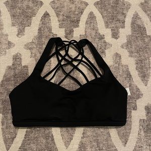 Lululemon free to be bra